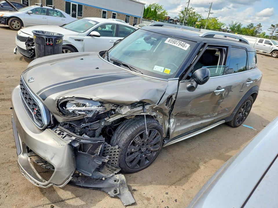 MINI COOPER 2018 with VIN WMZYT5C36J3E62501 - Photo from auction