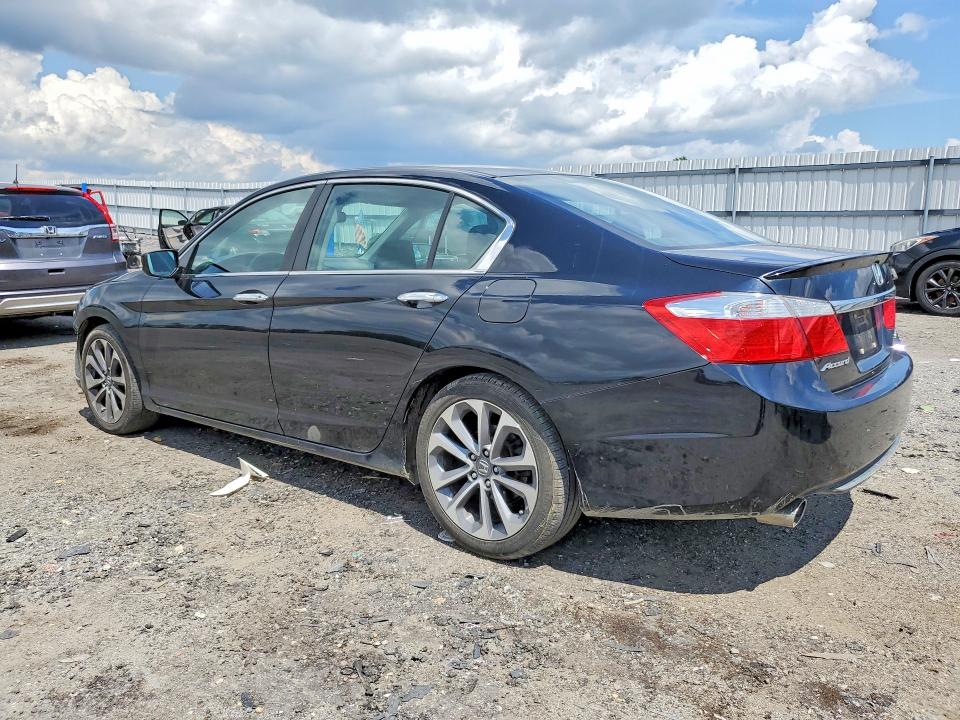 Photo 2 from auction – 2014 HONDA ACCORD with VIN 1HGCR2F56EA145760