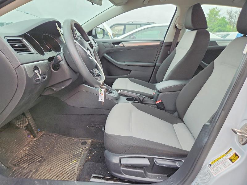 Photo 7 from auction – 2018 VOLKSWAGEN JETTA with VIN 3VW2B7AJ4JM217467