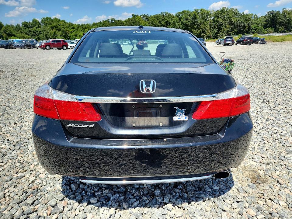 Photo 6 from auction – 2015 HONDA ACCORD with VIN 1HGCR2F88FA027365