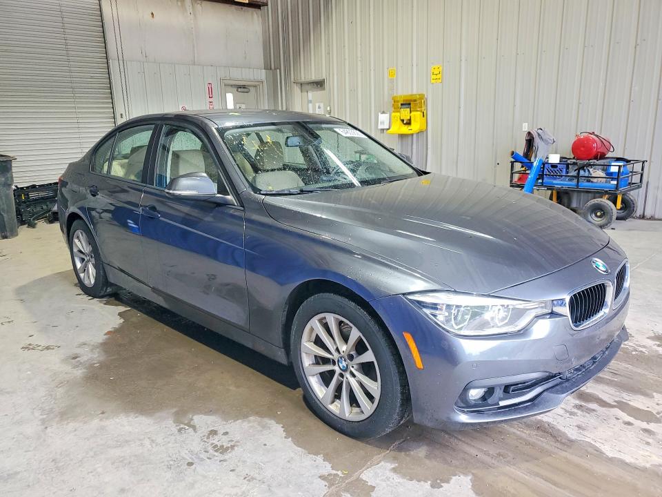 Photo 4 from auction – 2018 BMW 320 with VIN WBA8A3C54JA505198
