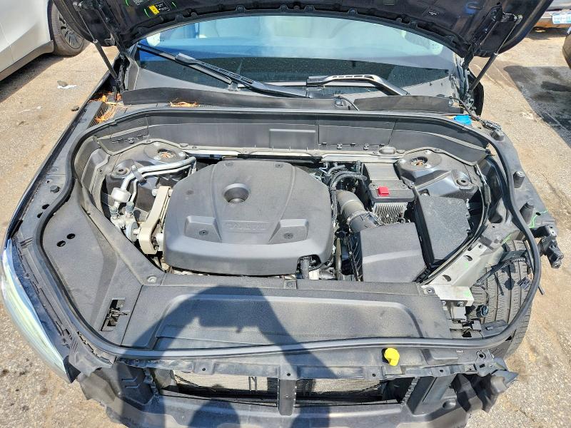 Photo 12 from auction – 2021 VOLVO XC90 with VIN YV4102PK2M1770267
