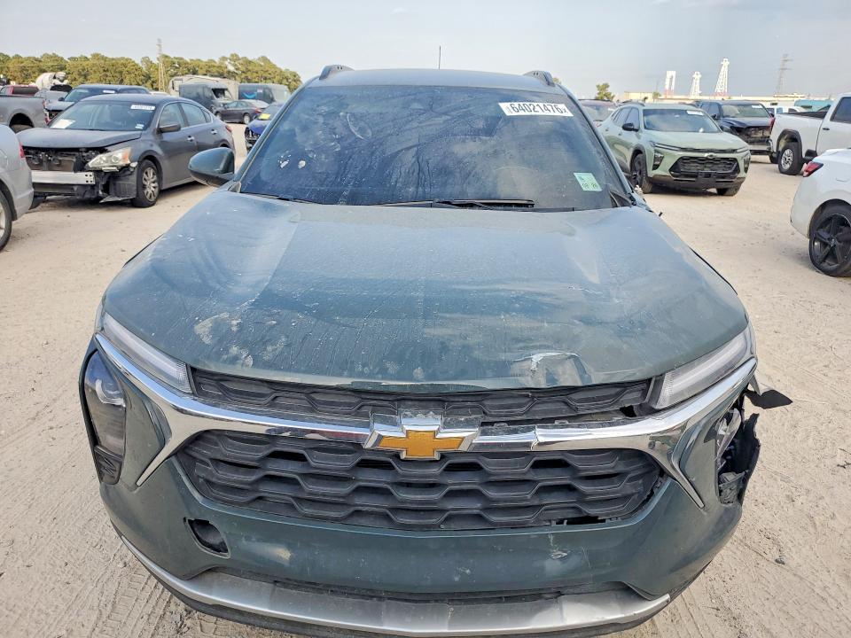 Photo 5 from auction – 2025 CHEVROLET TRAX with VIN KL77LHEP8SC052422