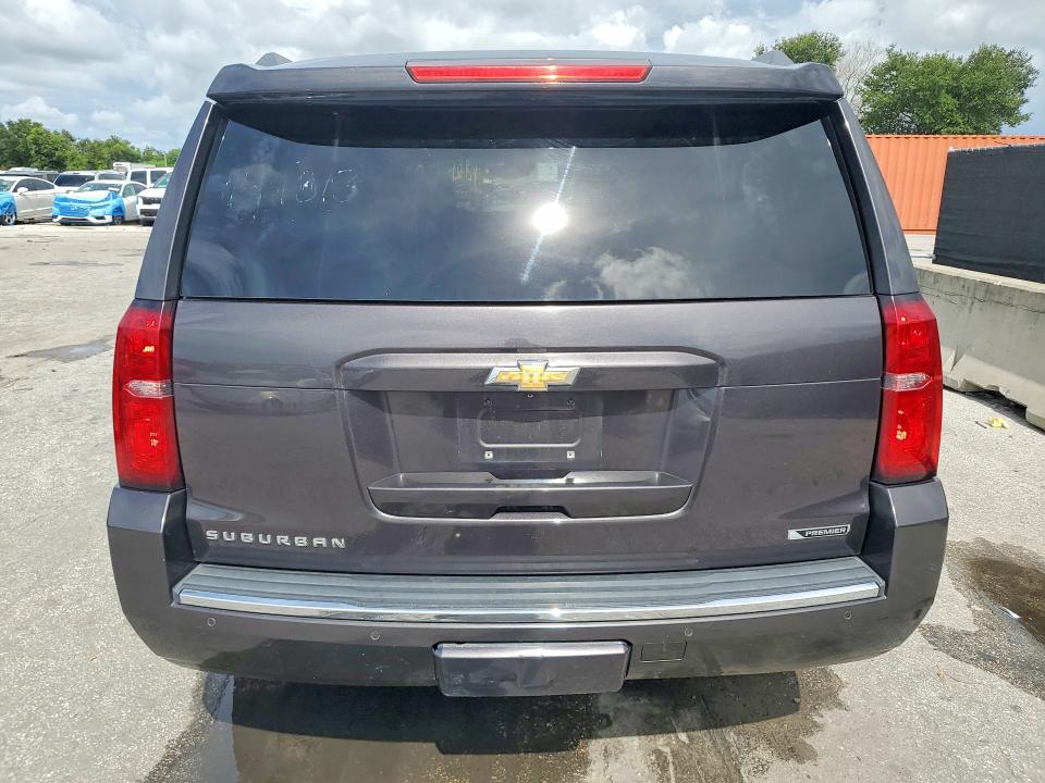 Снимка 6 от търг – 2017 CHEVROLET SUBURBAN с VIN 1GNSKJKC9HR149313