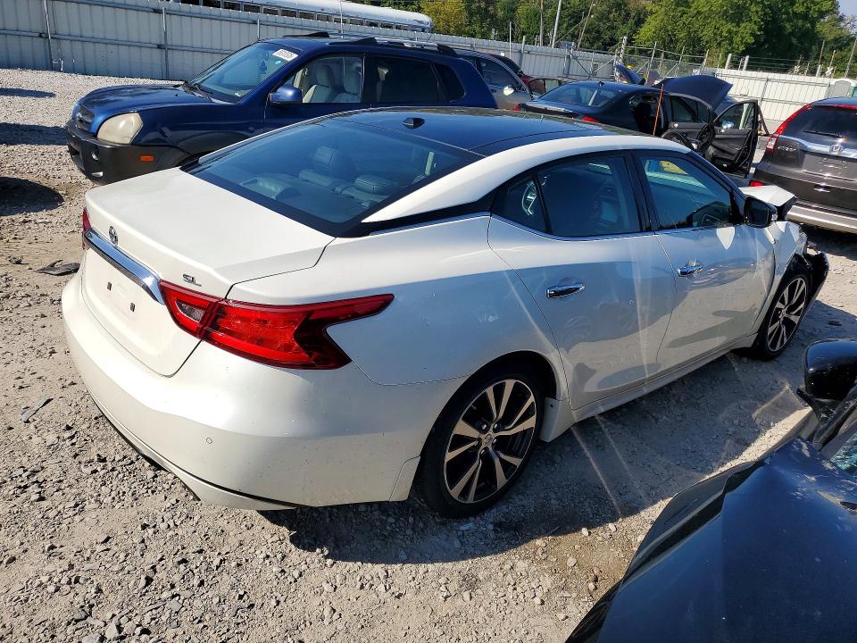 Photo 3 from auction – 2016 NISSAN MAXIMA with VIN 1N4AA6AP7GC904619