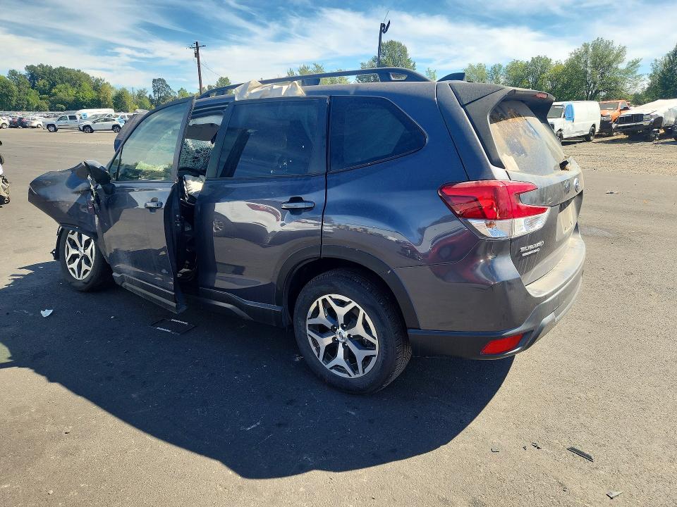 Foto 2 de la subasta – 2024 SUBARU FORESTER con VIN JF2SKADC9RH410342