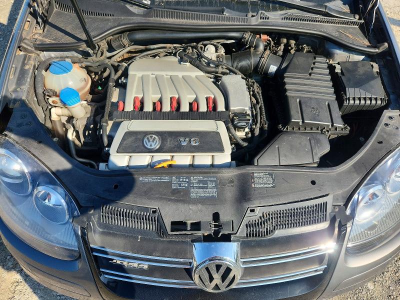 Photo 12 from auction – 2008 VOLKSWAGEN R32 with VIN WVWKC71K28W159362