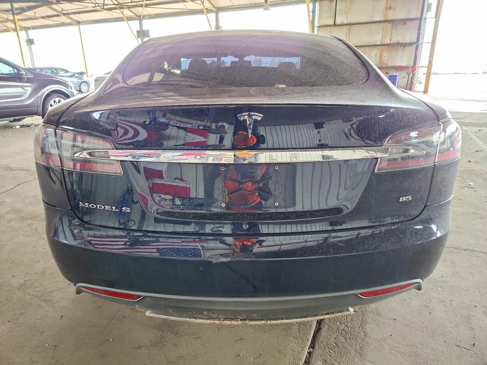 Zdjęcie 6 z aukcji – 2012 TESLA MODEL S z VIN 5YJSA1DN2CFP01324