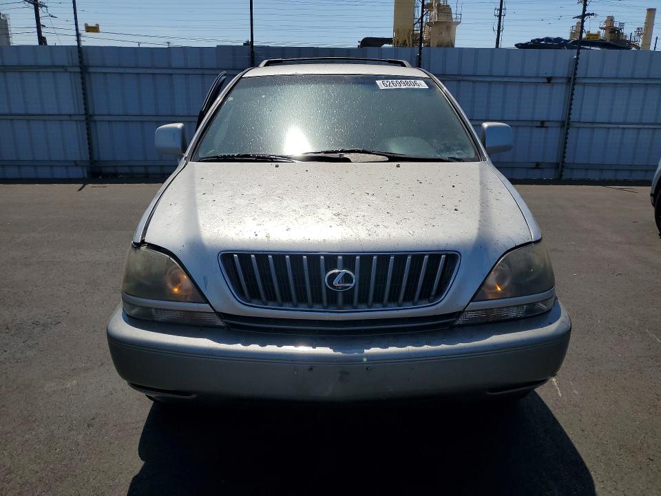 Photo 5 from auction – 2000 LEXUS RX with VIN JT6GF10U2Y0051251