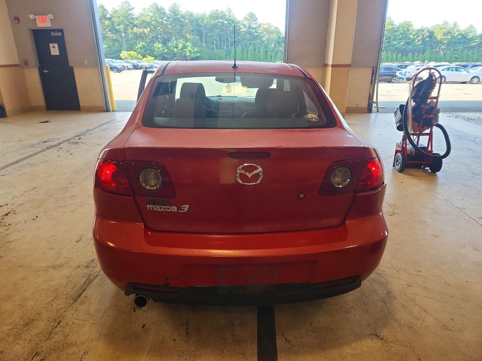 Снимка 6 от търг – 2006 MAZDA 3 с VIN JM1BK32G061416826