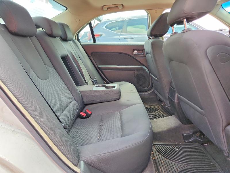 Photo 10 from auction – 2010 FORD FUSION with VIN 3FAHP0HA6AR164842