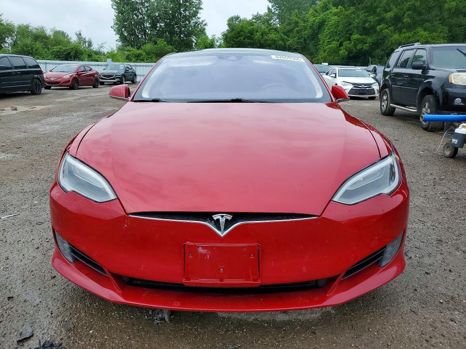 Photo 5 from auction – 2016 TESLA MODEL S with VIN 5YJSA1E21GF152399