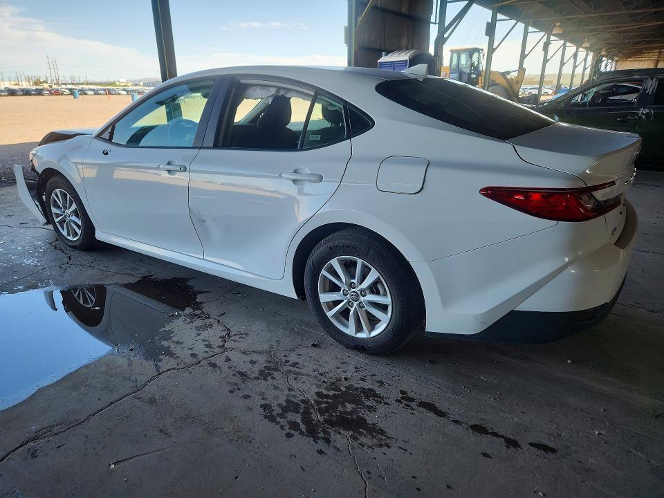 Photo 2 from auction – 2026 TOYOTA CAMRY with VIN 4T1DAACK0TU252549