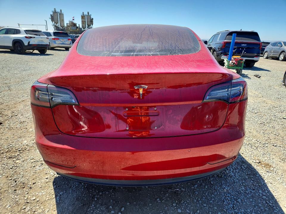 Photo 6 from auction – 2018 TESLA MODEL 3 with VIN 5YJ3E1EA9JF024371