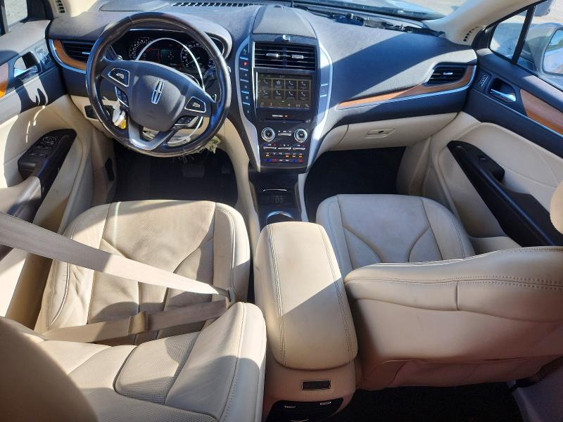 Photo 8 from auction – 2016 LINCOLN MKC with VIN 5LMCJ3D91GUJ18252