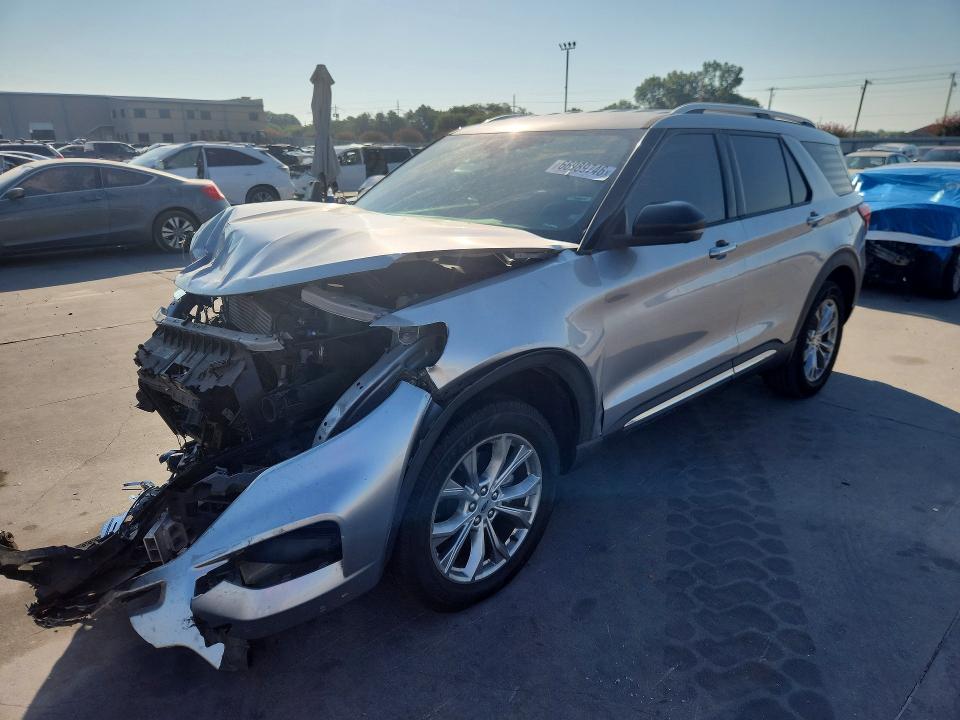 FORD EXPLORER 2021 with VIN 1FMSK8FH4MGB37384 - Photo from auction
