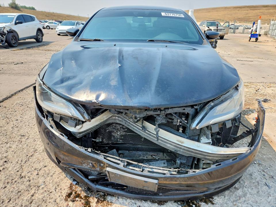 Photo 5 from auction – 2015 CHRYSLER 200 with VIN 1C3CCCDG9FN686830