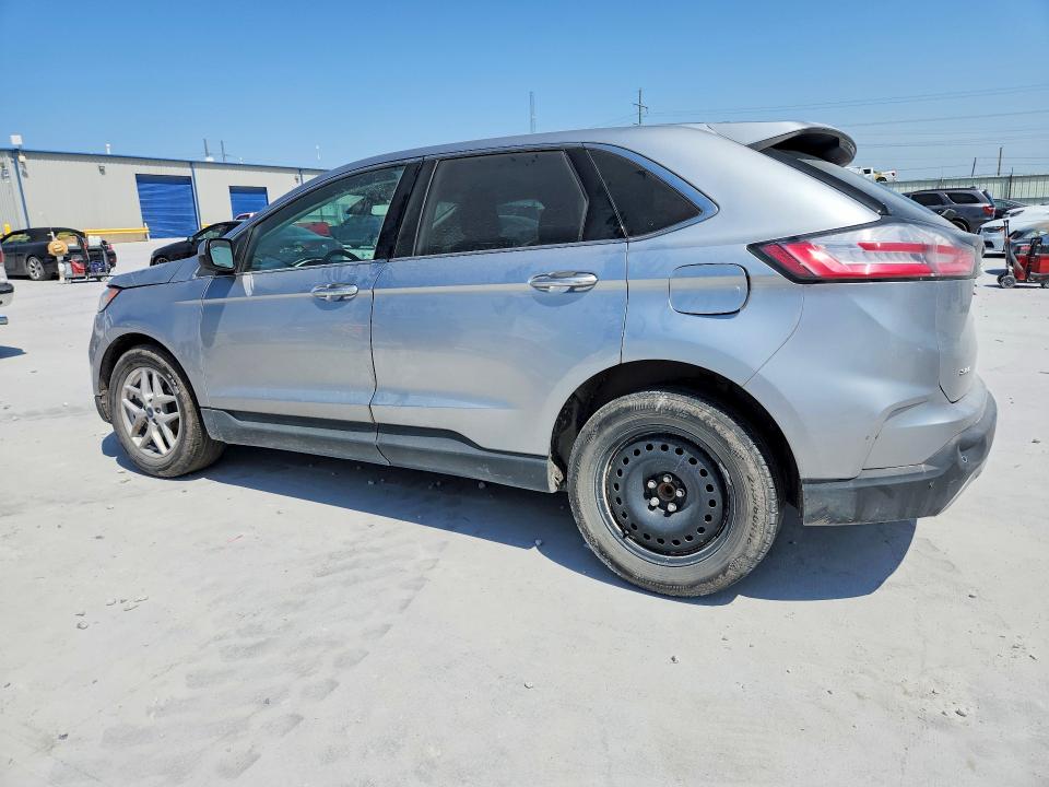 Zdjęcie 2 z aukcji – 2021 FORD EDGE z VIN 2FMPK3J98MBA02876