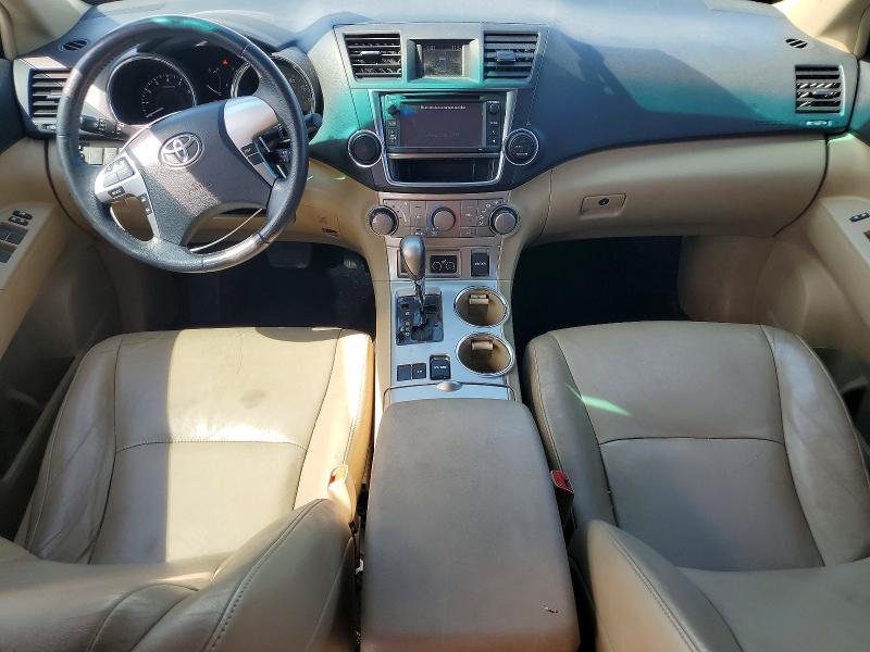 Photo 8 from auction – 2013 TOYOTA HIGHLANDER with VIN 5TDZK3EH5DS098530