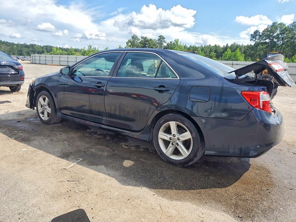 Photo 2 from auction – 2014 TOYOTA CAMRY with VIN 4T1BF1FK4EU440367