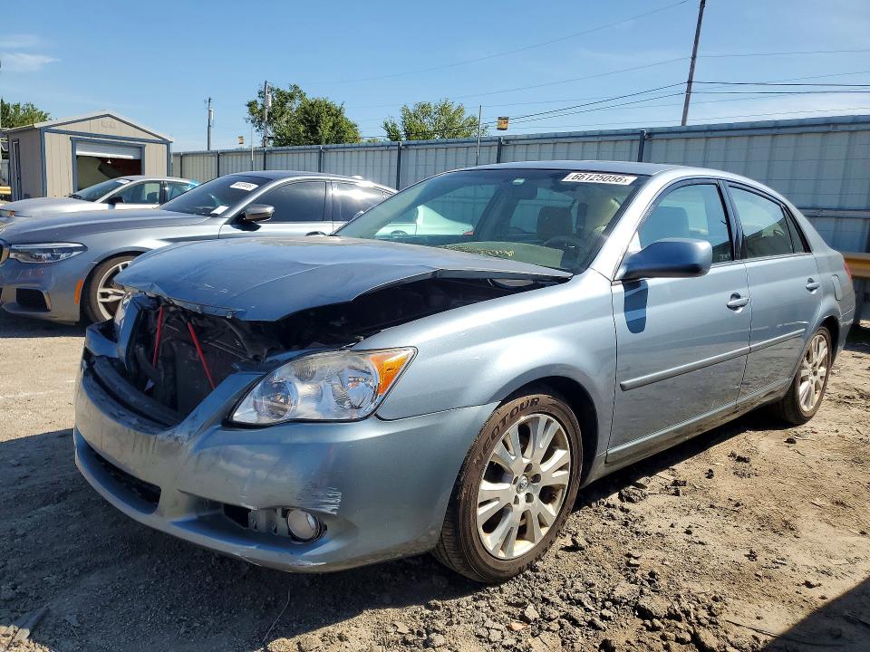 TOYOTA AVALON 2010 with VIN 4T1BK3DB8AU367623 - Photo from auction