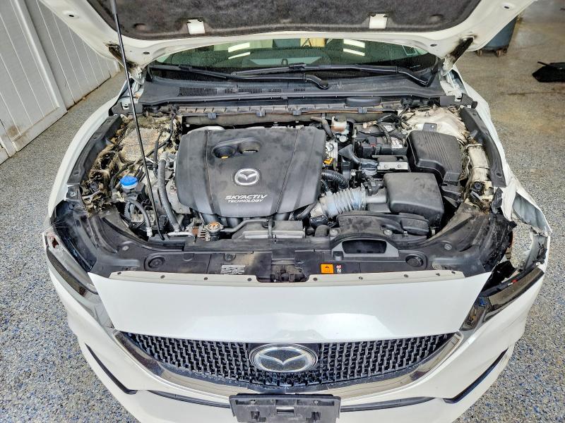 Zdjęcie 11 z aukcji – 2018 MAZDA 6 z VIN JM1GL1VM9J1325829
