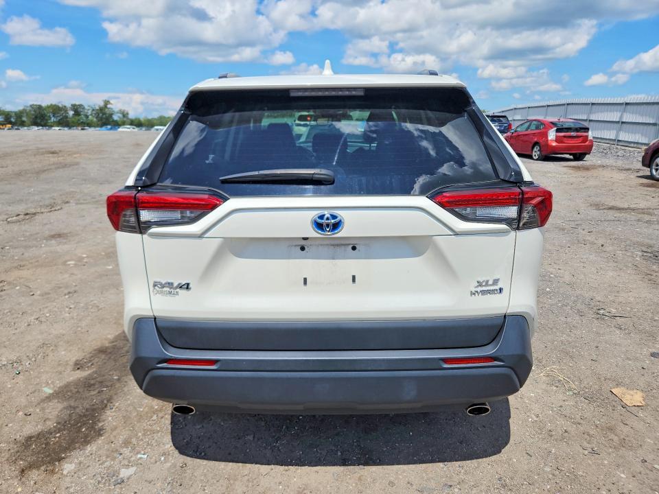 Photo 6 from auction – 2022 TOYOTA RAV4 with VIN JTMB6RFV2ND063776