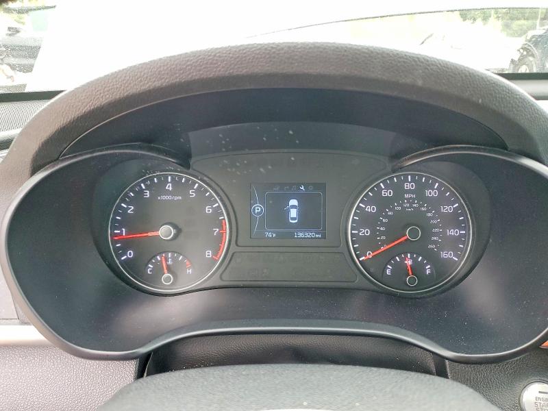 Photo 9 from auction – 2016 KIA OPTIMA with VIN 5XXGU4L37GG007584