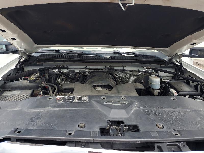 Photo 11 from auction – 2016 CHEVROLET SILVERADO with VIN 3GCUKREC0GG212308