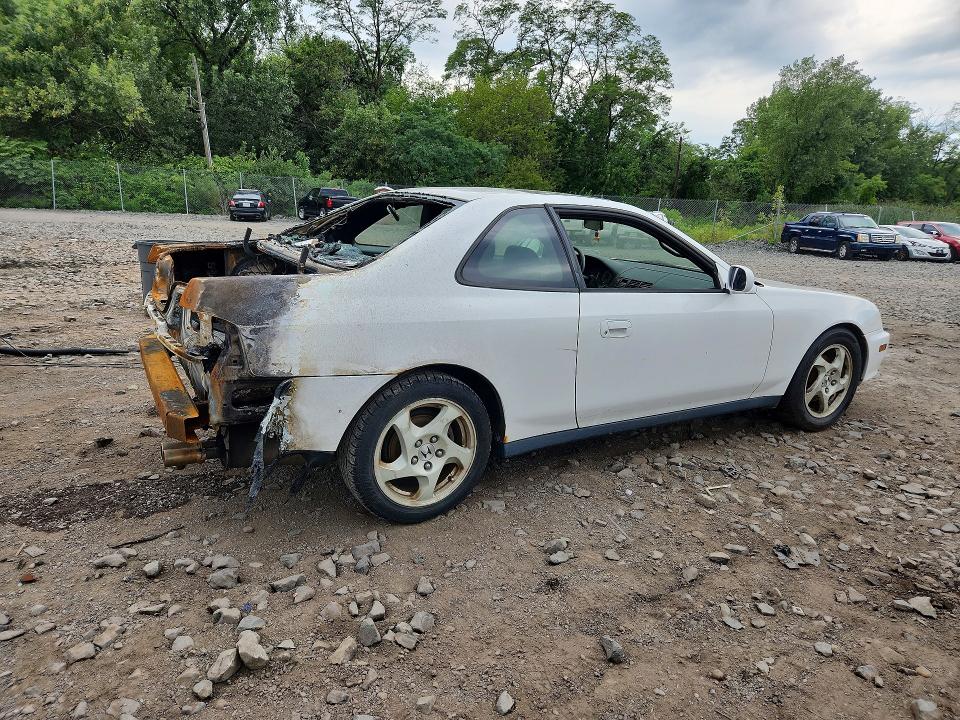 Photo 3 from auction – 2001 HONDA PRELUDE with VIN JHMBB62421C010226