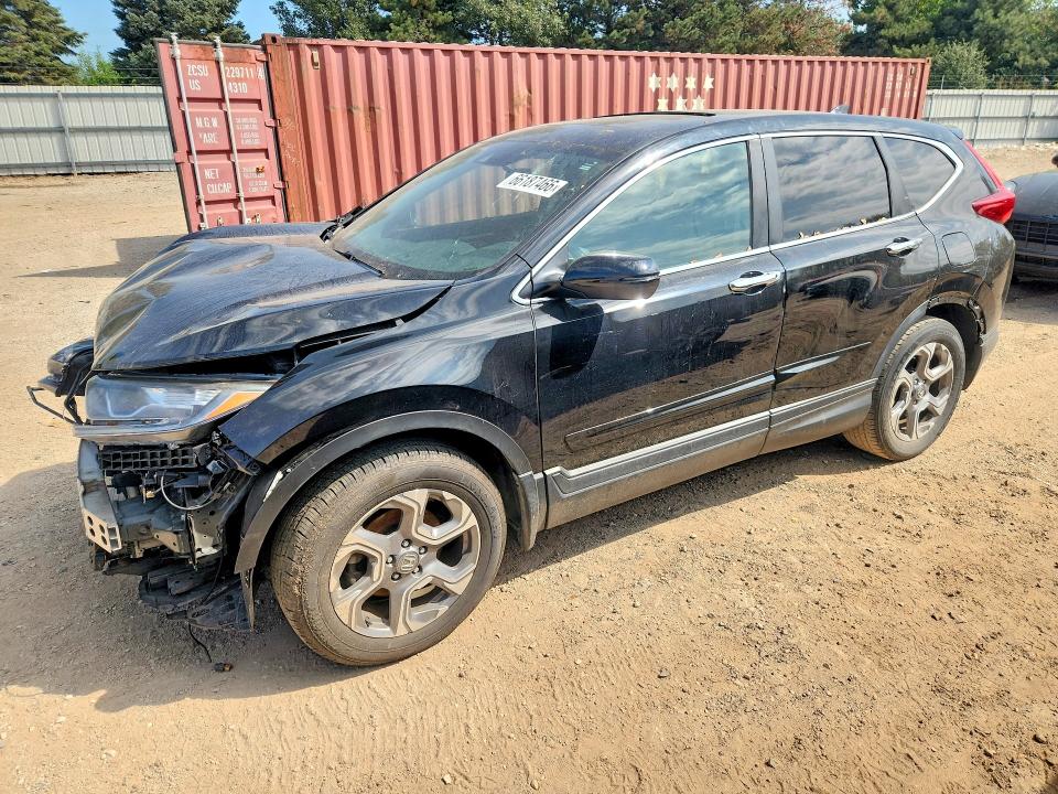HONDA CR-V 2018 with VIN 7FARW2H58JE020019 - Photo from auction