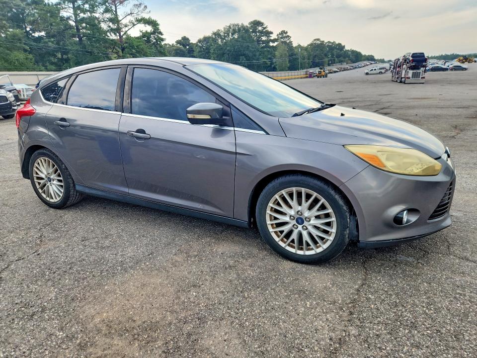 Photo 4 from auction – 2014 FORD FOCUS with VIN 1FADP3N27EL407673