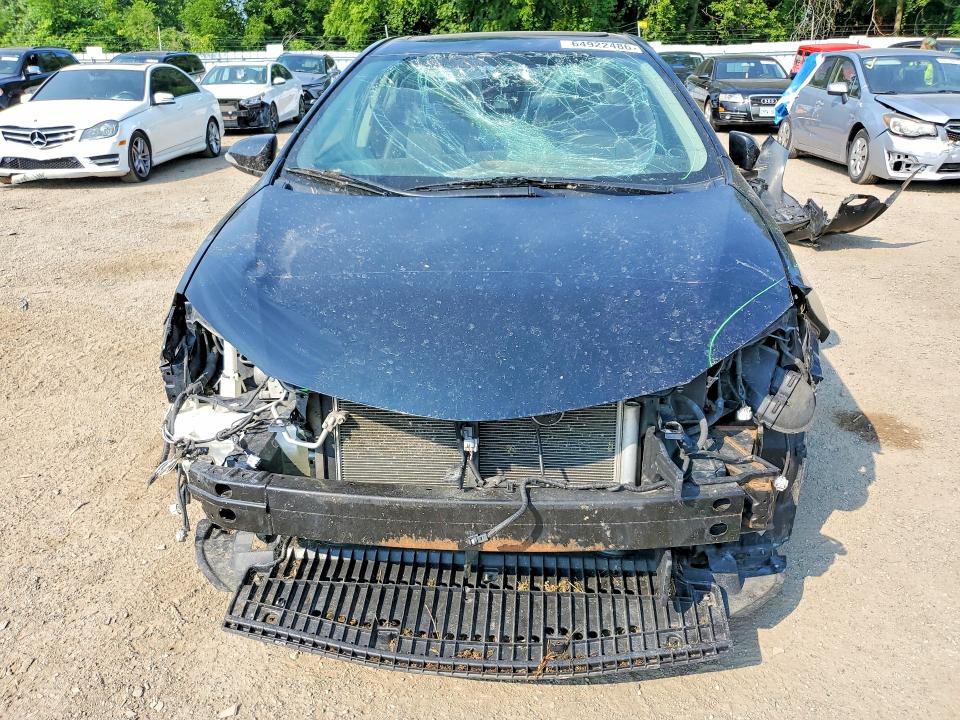 Photo 5 from auction – 2018 TOYOTA COROLLA with VIN 2T1BURHE4JC082954