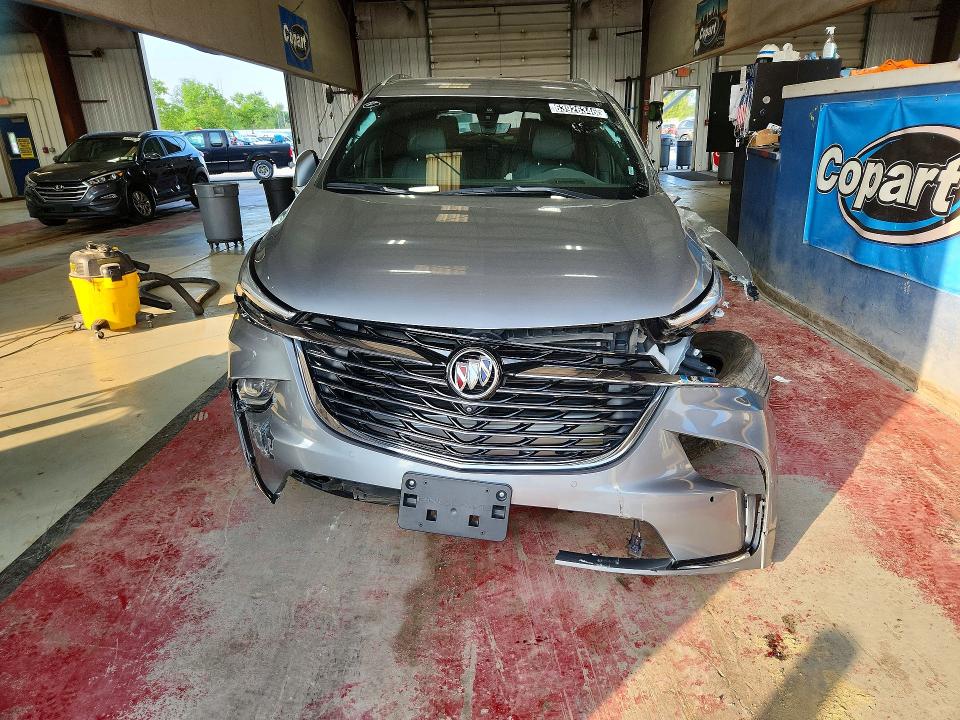 Photo 5 from auction – 2024 BUICK ENCLAVE with VIN 5GAEVBKW6RJ127722