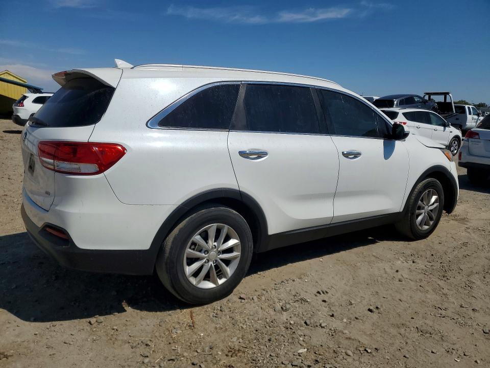 Photo 3 from auction – 2018 KIA SORENTO with VIN 5XYPG4A33JG387360