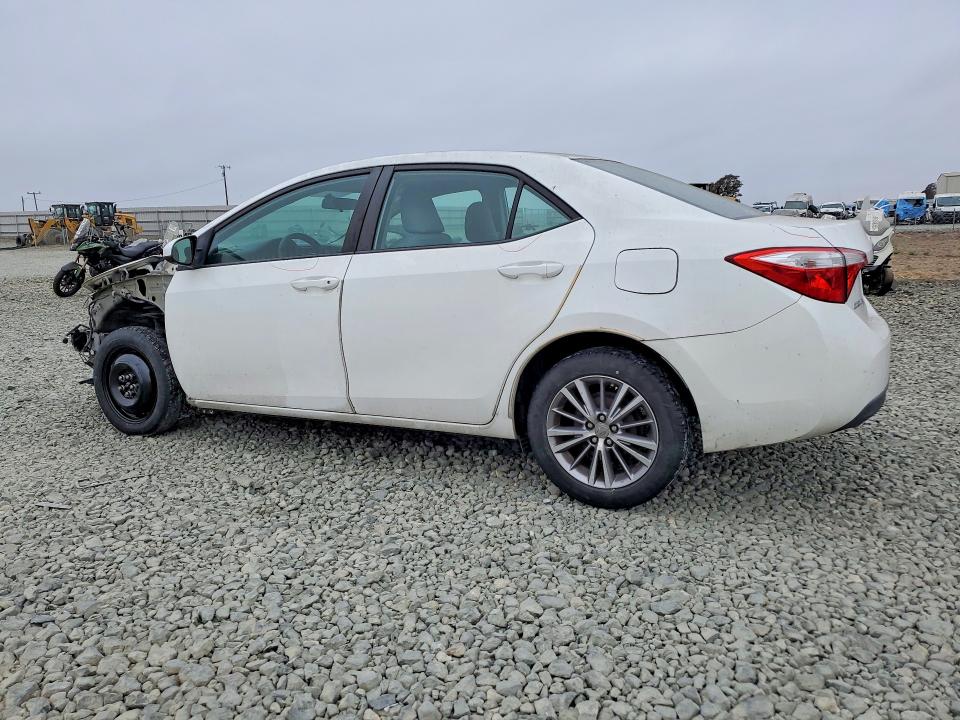 Photo 2 from auction – 2014 TOYOTA COROLLA with VIN 5YFBURHE4EP102450