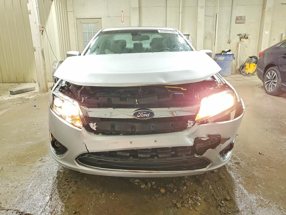 Photo 5 from auction – 2012 FORD FUSION with VIN 3FAHP0JA7CR336972