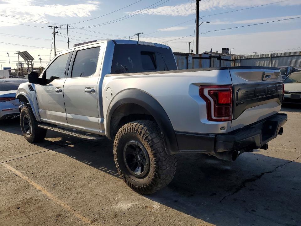 Photo 2 from auction – 2017 FORD F150 with VIN 1FTFW1RG8HFC50397