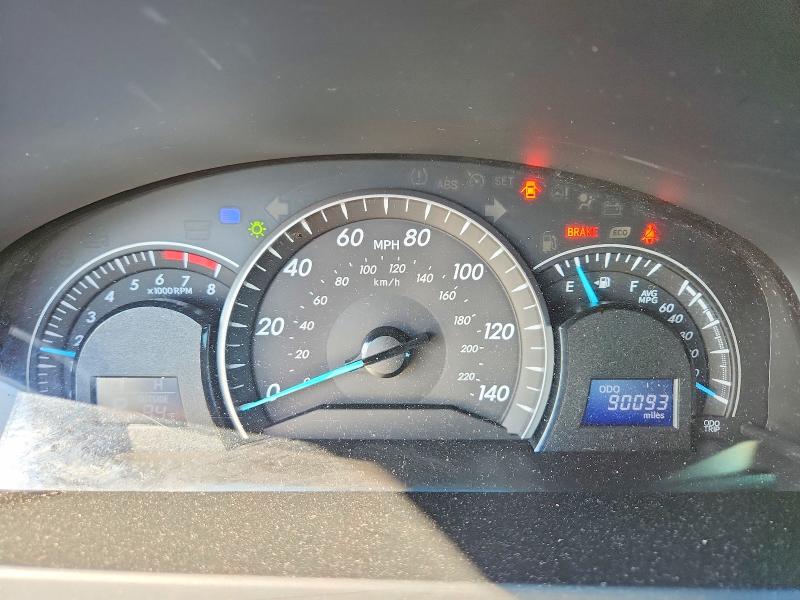 Photo 9 from auction – 2014 TOYOTA CAMRY with VIN 4T4BF1FK1ER414413