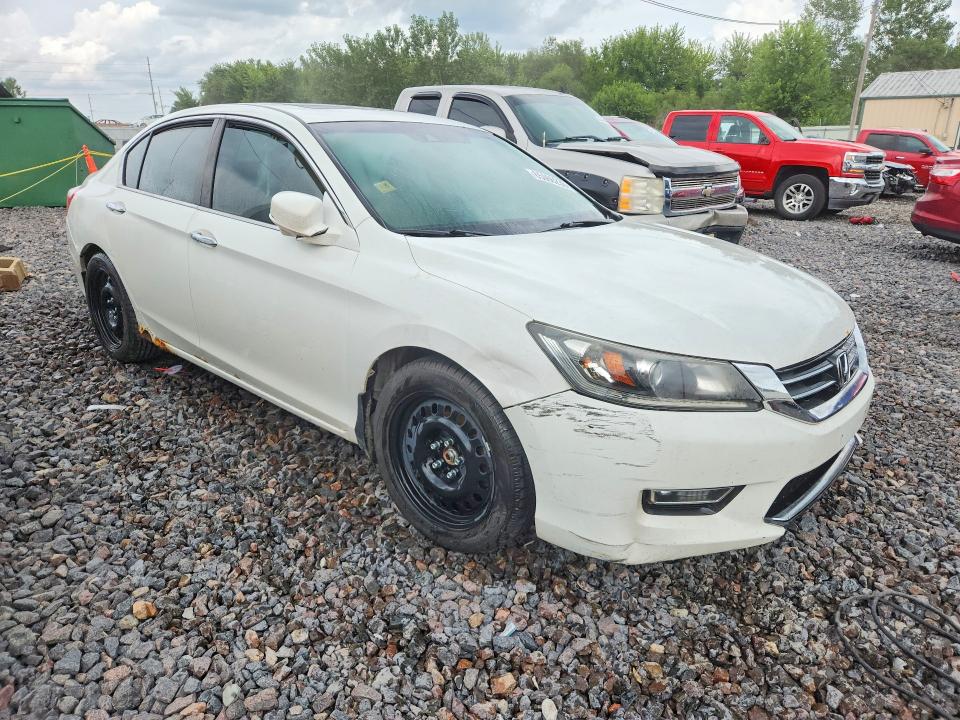 Photo 4 from auction – 2013 HONDA ACCORD with VIN 1HGCR2F80DA052869