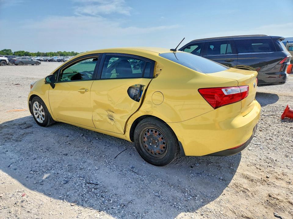 Foto 2 de la subasta – 2016 KIA RIO con VIN KNADM4A35G6666703