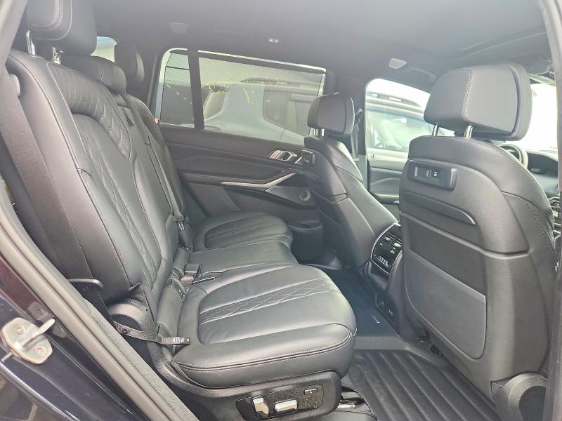 Photo 11 from auction – 2020 BMW X7 with VIN 5UXCX6C0XL9B49296