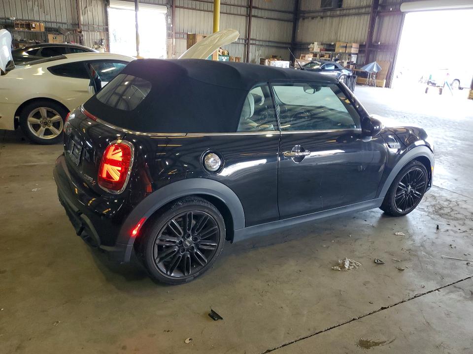 Photo 3 from auction – 2022 MINI COOPER with VIN WMW43DL05N3P16892