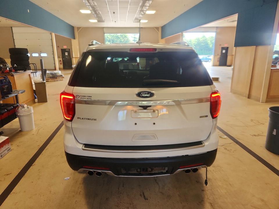 Zdjęcie 6 z aukcji – 2019 FORD EXPLORER z VIN 1FM5K8HT0KGA48486
