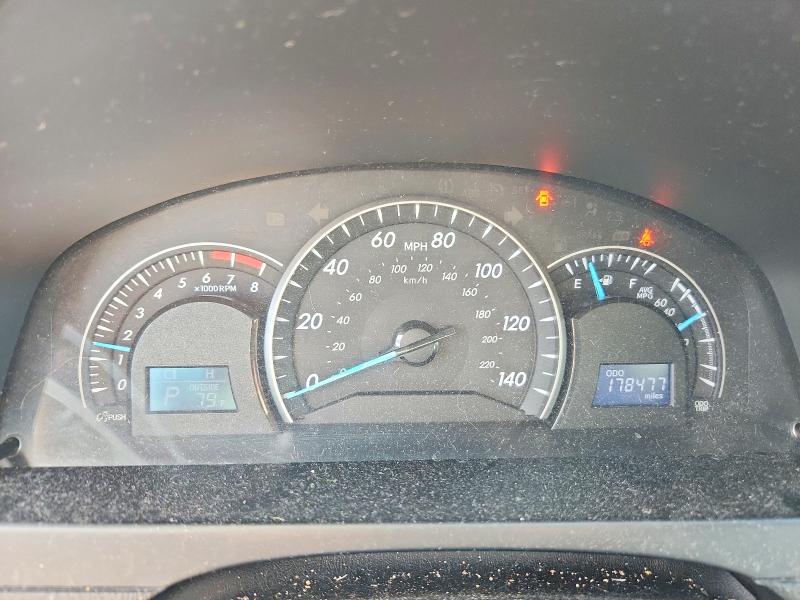 Photo 9 from auction – 2014 TOYOTA CAMRY with VIN 4T4BF1FK8ER441348