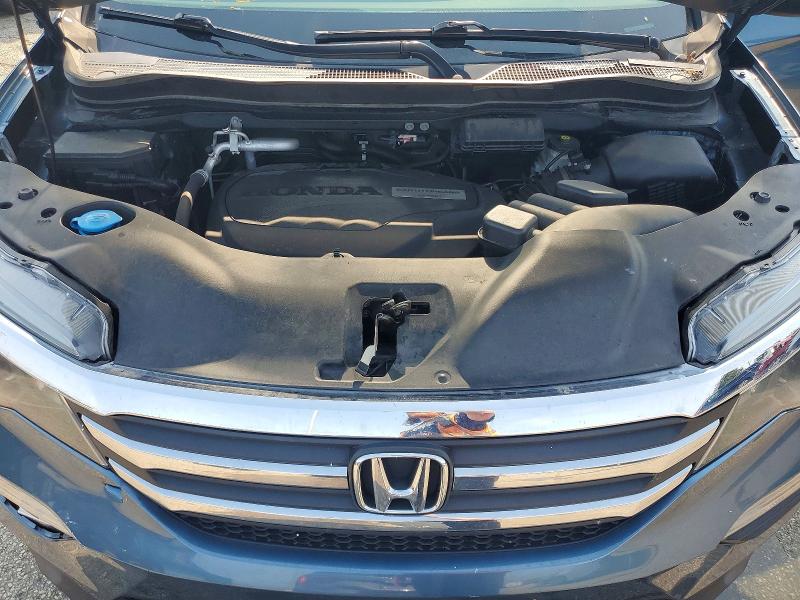 Photo 12 from auction – 2016 HONDA PILOT with VIN 5FNYF6H87GB114667