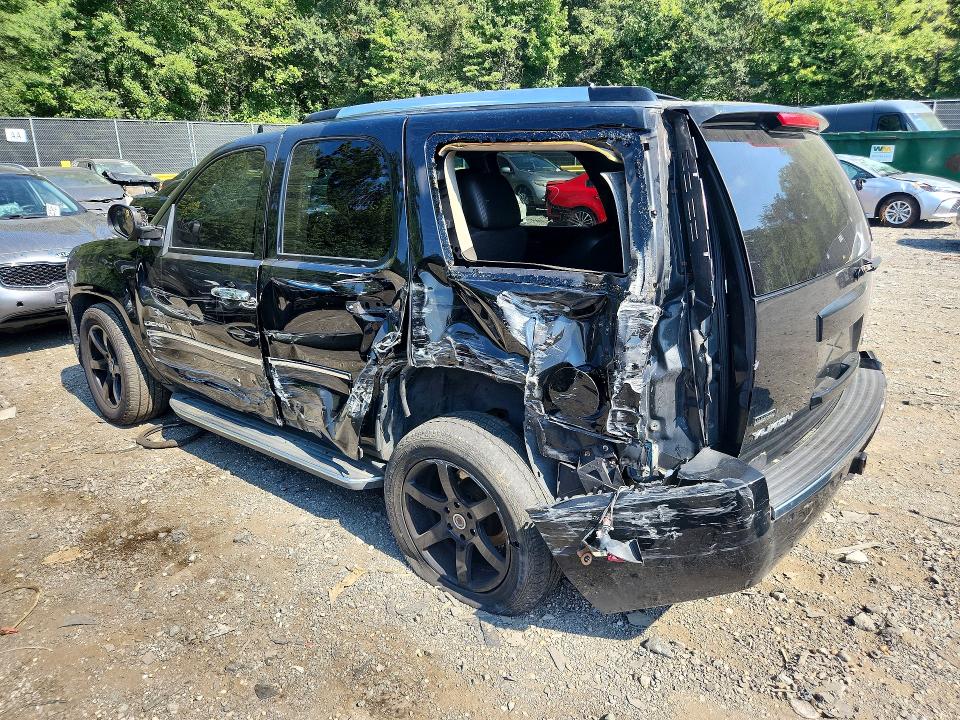 Photo 2 from auction – 2011 GMC YUKON with VIN 1GKS2EEF6BR200879