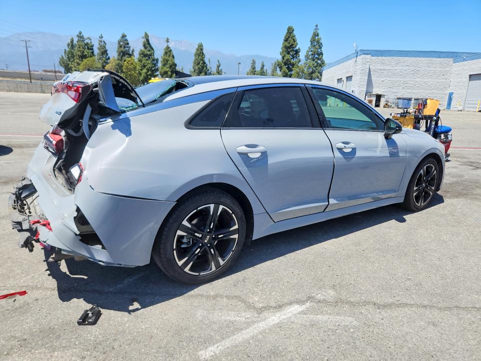 Photo 3 from auction – 2021 KIA K5 with VIN 5XXG64J29MG060545