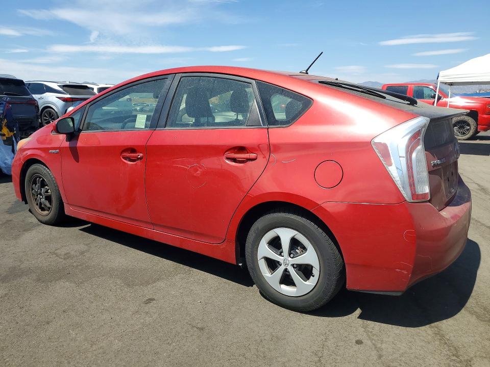 Photo 2 from auction – 2013 TOYOTA PRIUS with VIN JTDKN3DU4D5558578