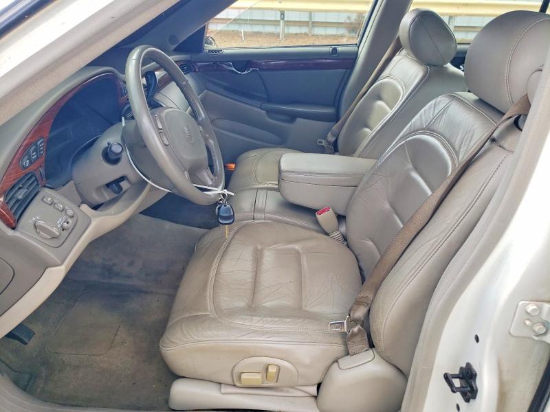 Photo 7 from auction – 2001 CADILLAC DEVILLE with VIN 1G6KD54Y71U259382